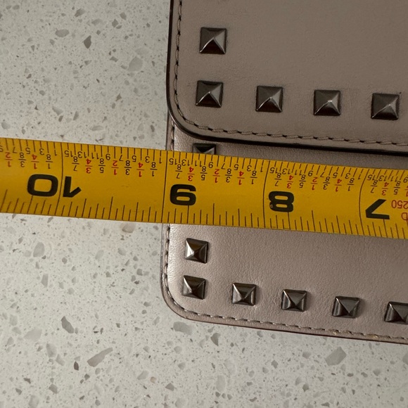 LEATHER Taupe MICHAEL KORS
CROSSBODY BAG- STUDDED - Picture 7 of 7